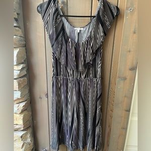 Purple And White ZigZagged Dress